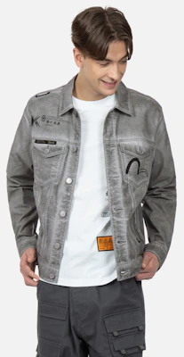 EVISU ロゴ プリント ウォッシュド シングルブレスト ジャケット - ライトグレー 2ESGNM3JK746XXCT Shop EVISU ロゴ プリント ウォッシュド シングルブレスト ジャケット - ライトグレー 2ESGNM3JK746XXCT