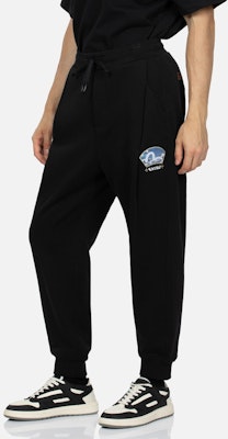 EVISU カモメ刺繍 カジュアルジョガースウェットパンツ ブラック 2EAHTM3SP70753DCT Shop EVISU カモメ刺繍 カジュアルジョガースウェットパンツ ブラック 2EAHTM3SP70753DCT