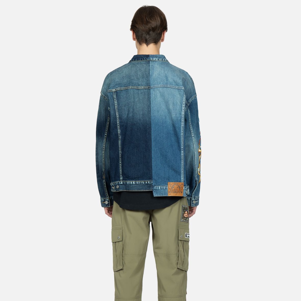 Sizing EVISU Jaket Denim Grafik Seagull Biru Denim 2ESHTM3DJ239LFCT