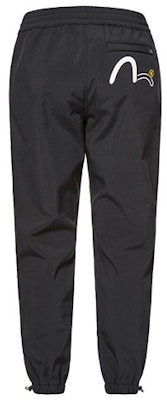 EVISU Celana Jogger Logo Seagull dengan Kantong dan Tali Serut - Hitam 2EAGNM0PP208LF Lookbook EVISU Celana Jogger Logo Seagull dengan Kantong dan Tali Serut - Hitam 2EAGNM0PP208LF