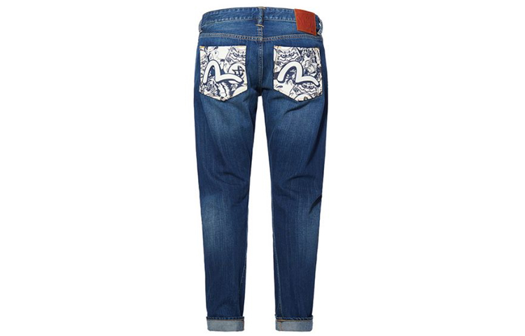 Lookbook EVISU SS20 Vaqueros Azules con Estampado de Tigre Daruma. 2ESHTM0JE1263D