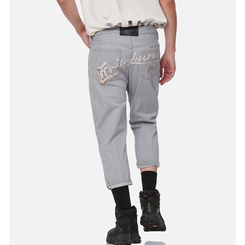 EVISU SS22  Seagull Logo Embroidered Cropped Jeans - Light Grey. 2ESGNM2JE12427CT 圖 4