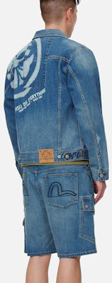 EVISU SS22 Jaket Denim Bunga Deconstructed Biru Denim. 2ESHTM2DJ716XXCS Sizing EVISU SS22 Jaket Denim Bunga Deconstructed Biru Denim. 2ESHTM2DJ716XXCS