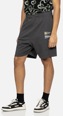 EVISU SS24 チャコールグレー ダルマプリント カジュアルショーツ. 2ESHTM4ST1061FFCT Purchase EVISU SS24 チャコールグレー ダルマプリント カジュアルショーツ. 2ESHTM4ST1061FFCT