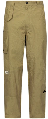 EVISU SS24 Pantalones Cargo Pierna Ancha con Bolsillo Asimétrico. 2ESHTM4PO8031LFCT Lookbook EVISU SS24 Pantalones Cargo Pierna Ancha con Bolsillo Asimétrico. 2ESHTM4PO8031LFCT