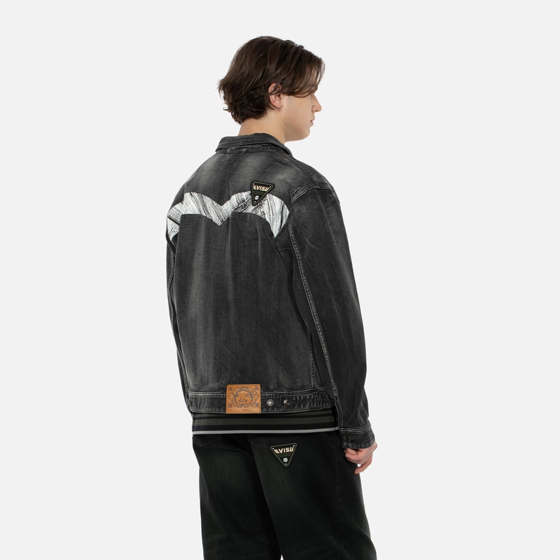 Shop Chaqueta de Mezclilla Negra EVISU SS24 con Parches Bordados Múltiples. 2ESHTM4DJ8003RXDP