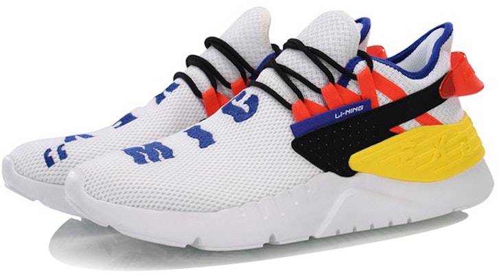 Li-Ning EXD x Disney 'Putih Kuning Biru' AGLP099-3 Lookbook Li-Ning EXD x Disney 'Putih Kuning Biru' AGLP099-3