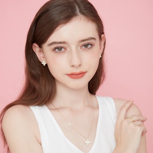 Extra Butter x Reebok Classic Leather 'Gris Avena' CN2022 Purchase Extra Butter x Reebok Classic Leather 'Gris Avena' CN2022