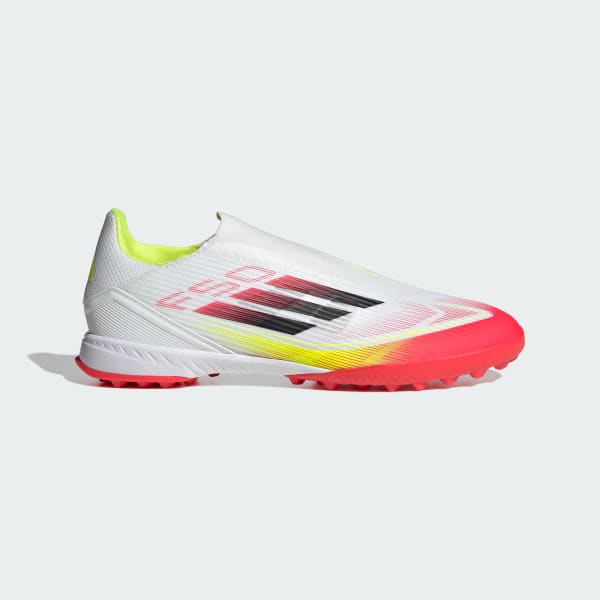 Lookbook Kasut Bola Laceless F50 League TF IE1234