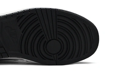 Facetasm x Air Jordan 1 Mid 'Fearless'