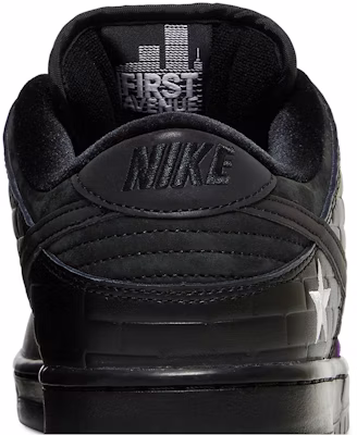 Familia x 나이키 SB 덩크 로우 프로 '퍼스트 애비뉴' DJ1159-001 Sizing Familia x 나이키 SB 덩크 로우 프로 '퍼스트 애비뉴' DJ1159-001