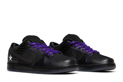 Familia x Nike SB Dunk Low Pro QS 'First Avenue' DJ1159-001