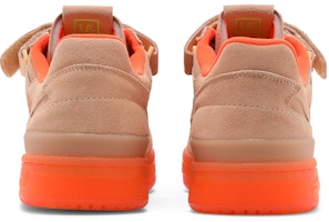 Fat Tiger Workshop x adidas Forum Low 'Chicago Works Harder' Sneakers FX3466 Details for Fat Tiger Workshop x adidas Forum Low 'Chicago Works Harder' Sneakers FX3466