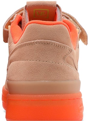 胖虎工坊 x adidas Forum Low '芝加哥更努力' FX3466 Sizing 胖虎工坊 x adidas Forum Low '芝加哥更努力' FX3466