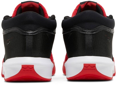 FaZe Clan x Nike LeBron 證人8 'Bred' FV0400-001 Details for FaZe Clan x Nike LeBron 證人8 'Bred' FV0400-001
