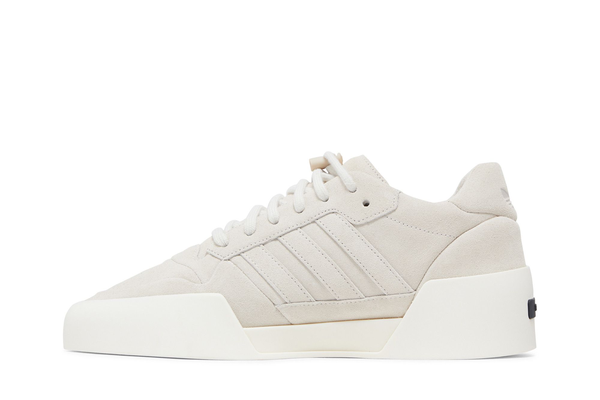 Shop Fear of God x adidas '86 低帮鞋 'Talc' 白垩色 IE6215