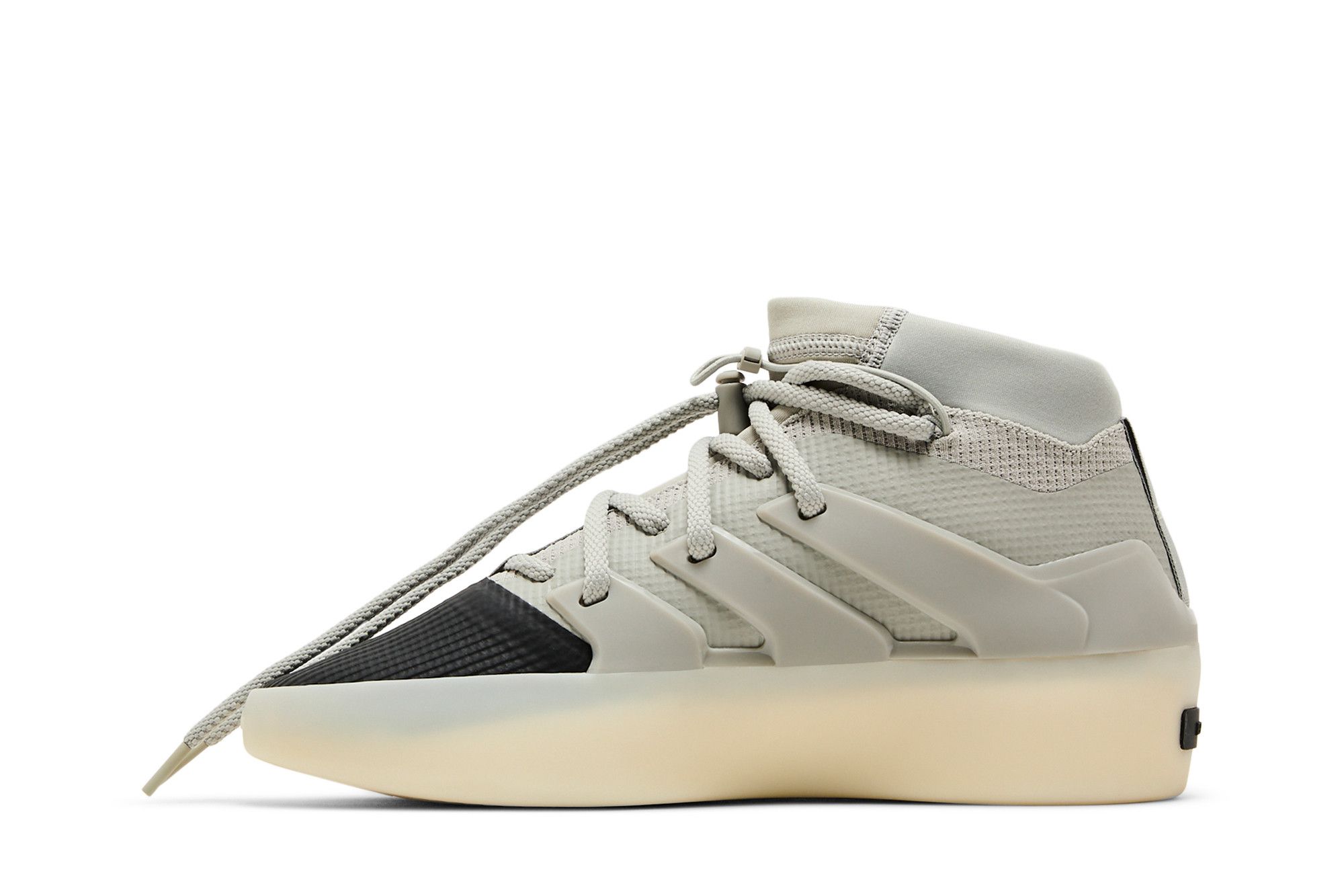 Lookbook Fear of God Athletics x adidas I BASKETBALL 'Sesame Carbon' Sepatu Basket IE6188