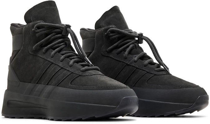 Fear of God Athletics x adidas Los Angeles Hiker 'Carbon' - Kasut Mendaki LA IE6208 1