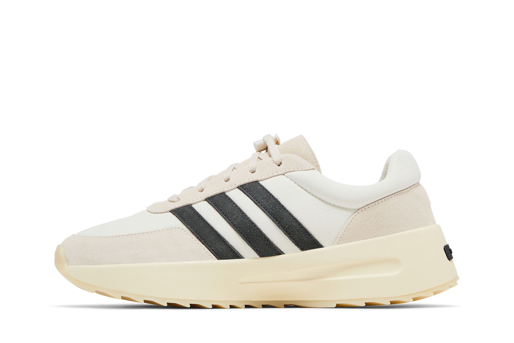Shop Fear of God Athletics x adidas 洛杉磯跑鞋「奶油白」IH2276 IH2276