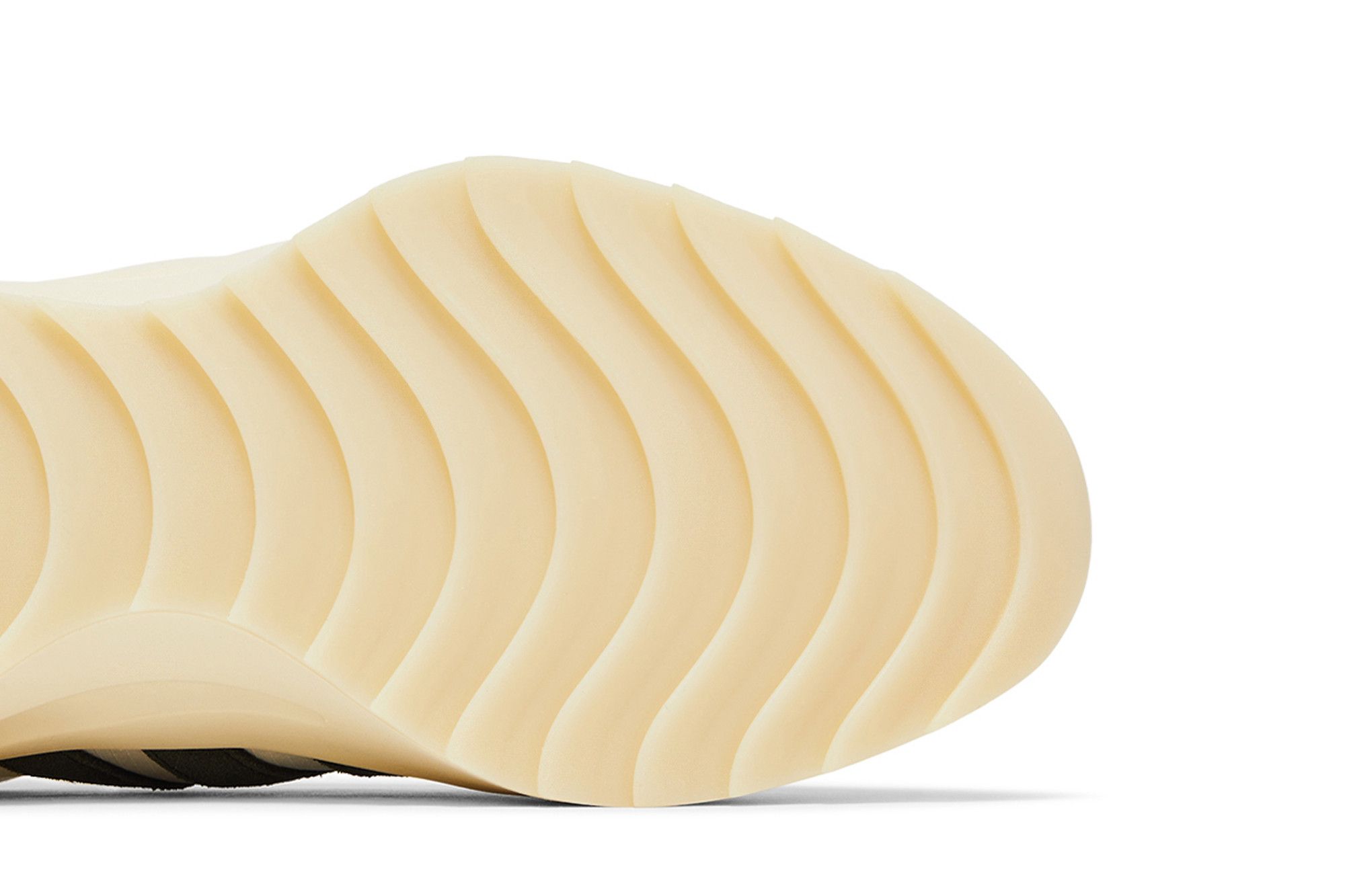 Sizing Fear of God Athletics x adidas Los Angeles Runner 'Blanco Crema' IH2276