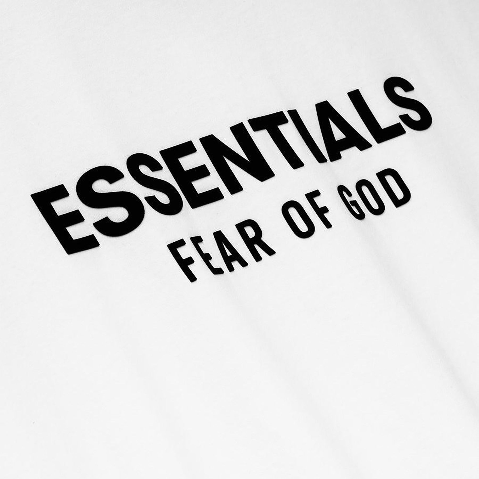 Lookbook Fear of God Essentials 经典版型T恤 '亮白' 125AS254192F