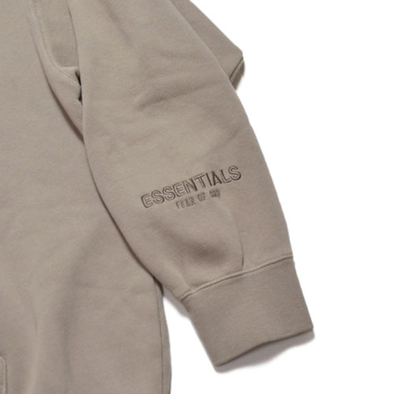 Lookbook FOG ESSENTIALS タン プルオーバーフーディ
