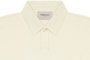 Fear of God ESSENTIALS Kaos Polo Boxy Lengan Pendek Buttercream Lookbook Fear of God ESSENTIALS Kaos Polo Boxy Lengan Pendek Buttercream