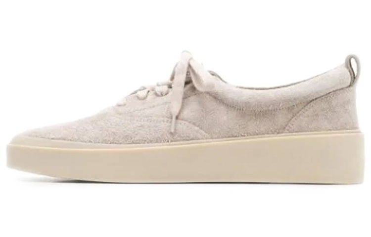 Buy Fear of God Essentials 绒面革运动鞋 '灰色' 6S197000