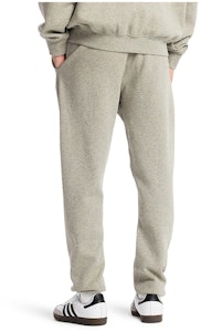 Fear of God Essentials Sweatpants (SS22) Dark Oatmeal Lookbook Fear of God Essentials Sweatpants (SS22) Dark Oatmeal