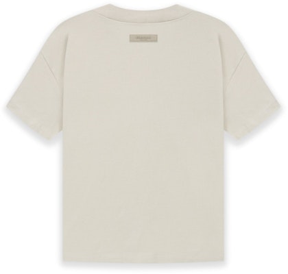 Camiseta Fear of God Essentials Color Trigo. Order Camiseta Fear of God Essentials Color Trigo.