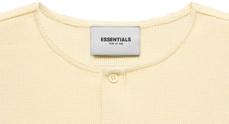 Fear of God ESSENTIALS Thermal L/S Henley Buttercream Pria Lookbook Fear of God ESSENTIALS Thermal L/S Henley Buttercream Pria