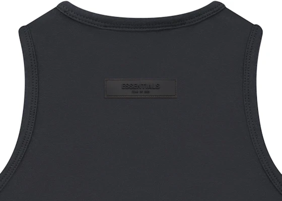 Fear of God Essentials 女士運動背心 鐵色 Lookbook Fear of God Essentials 女士運動背心 鐵色