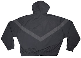 Chaqueta Corta Viento con Cremallera Negra Fear of God ESSENTIALS Order Chaqueta Corta Viento con Cremallera Negra Fear of God ESSENTIALS