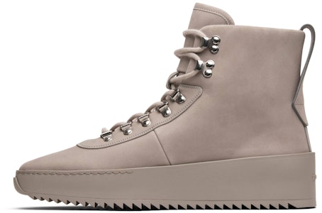 Zapatillas Fear of God Fifth Collection Hiking 'Perla'. FG02S18U-04LN-0004 Lookbook Zapatillas Fear of God Fifth Collection Hiking 'Perla'. FG02S18U-04LN-0004