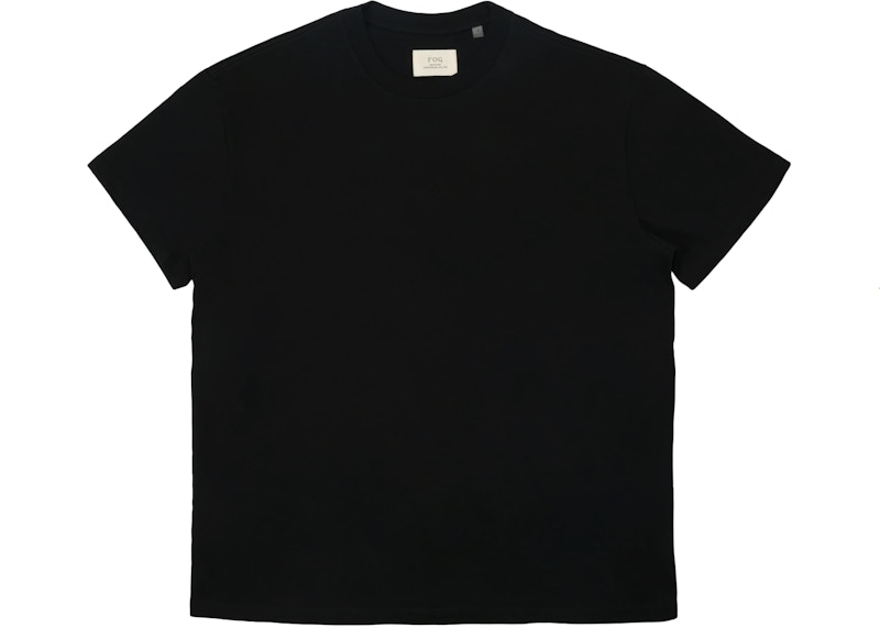 Lookbook Camiseta Fear of God Metallica Boxy Negra