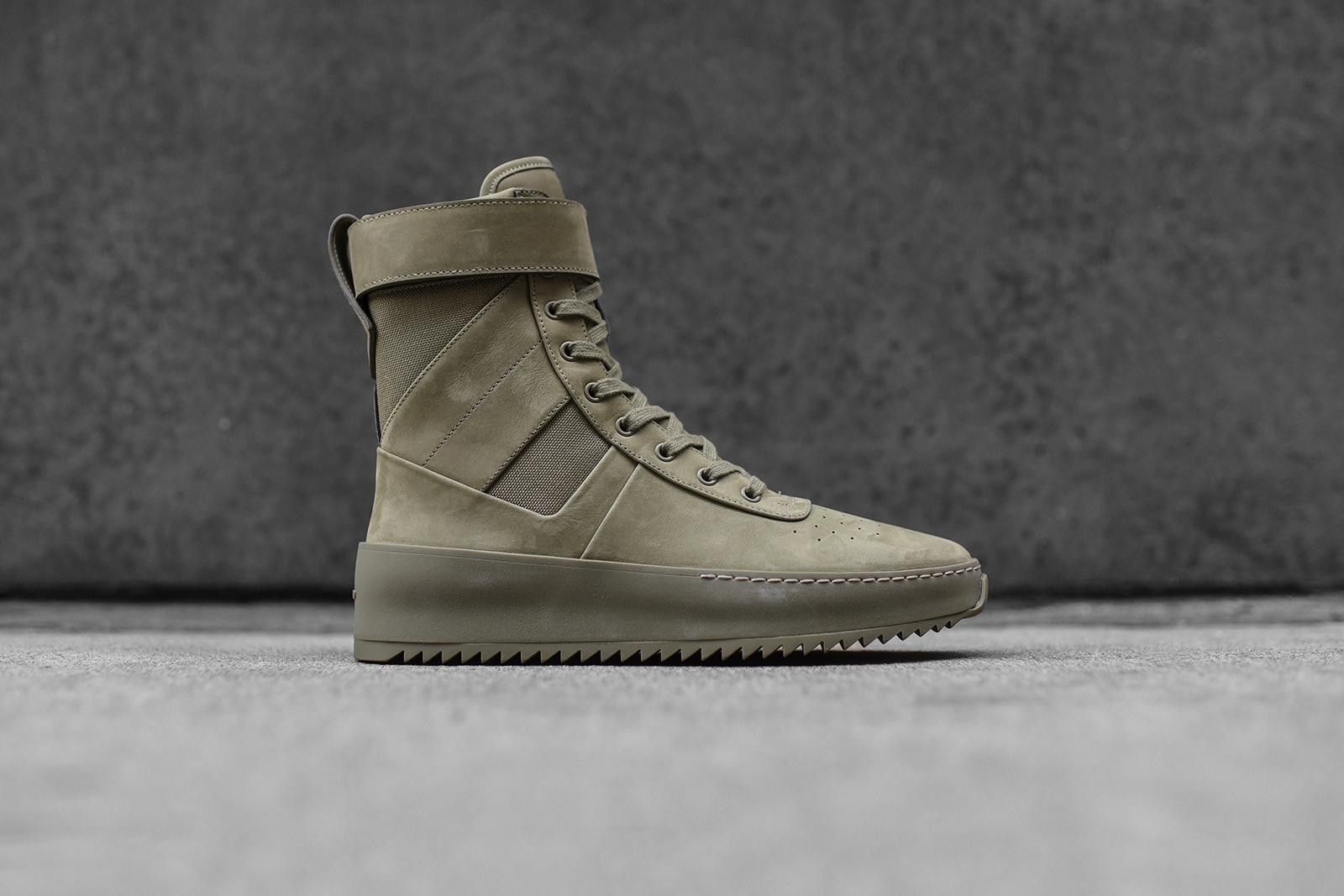 Order Fear of God Military Sneaker ''Armeegrün'' FGTP-MSNU-AG16