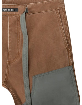 Fear of God 尼龙帆布双前工装裤砖红/军绿色 Lookbook Fear of God 尼龙帆布双前工装裤砖红/军绿色