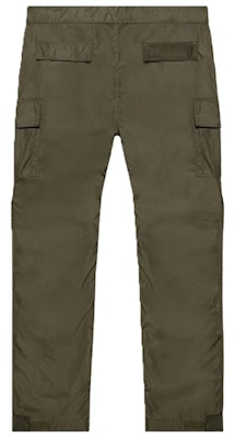 Celana Cargo Nylon Fear of God Hijau Zaitun Order Celana Cargo Nylon Fear of God Hijau Zaitun