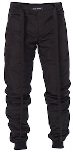 "Pantalones acolchados de nailon Fear of God en negro" Buy "Pantalones acolchados de nailon Fear of God en negro"