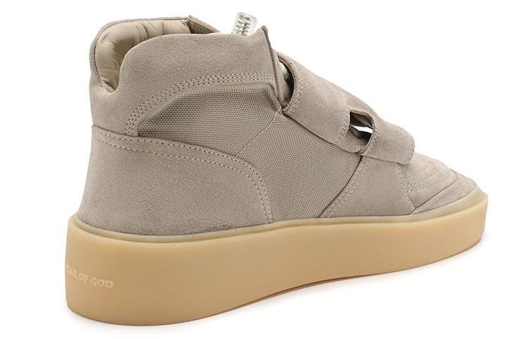 Lookbook Fear of God Skate Mid 'Interstellar Gum' Sneakers 6F19-7001-SUE-057