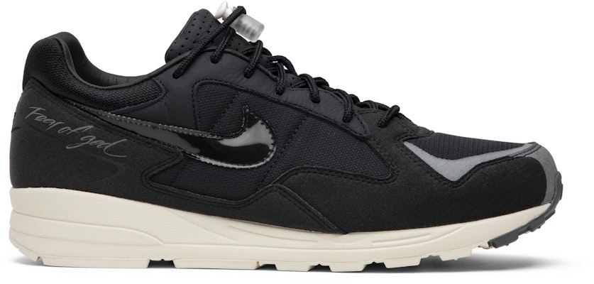 Nike skylon 2 black best sale