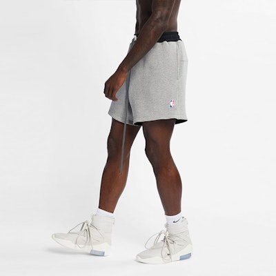 Fear of God x Nike Reversible Shorts Summit White Lookbook Fear of God x Nike Reversible Shorts Summit White