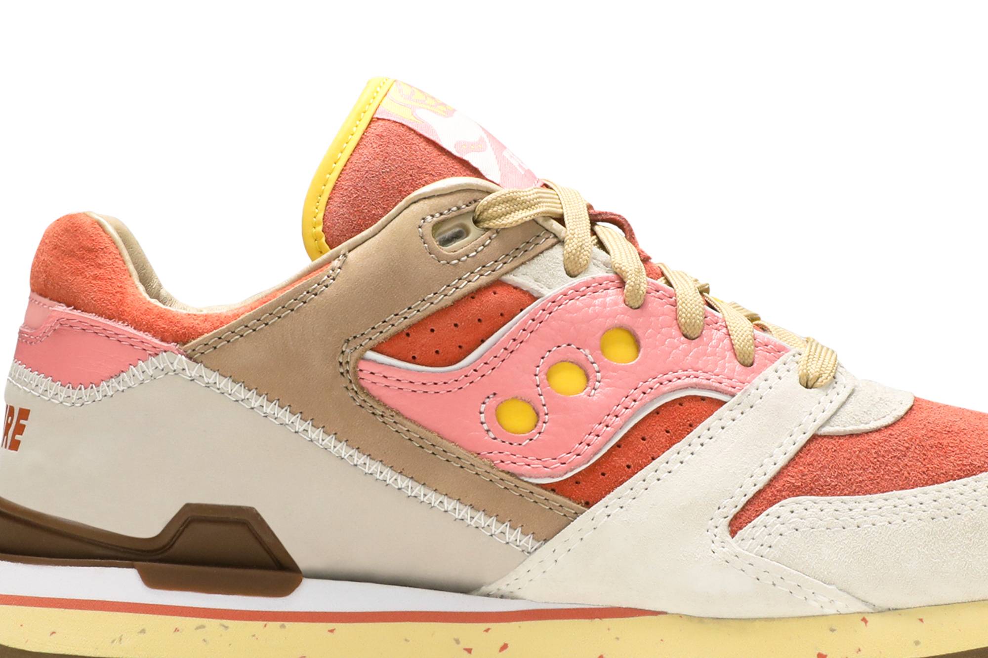 Order Feature x Saucony Courageous 'Tocino y Huevos' S70323-1