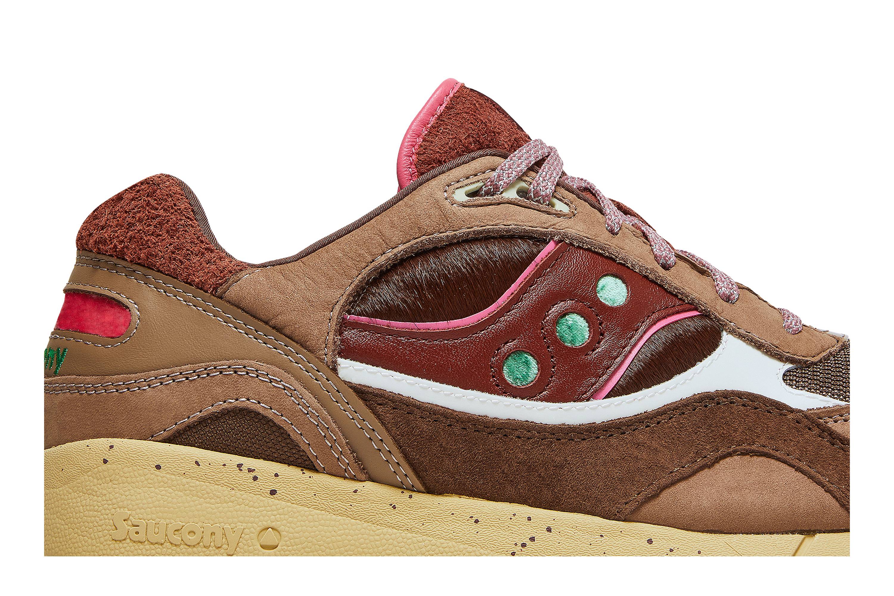 Order Feature x Saucony Shadow 6000 'Galleta de Chocolate' S70607-1