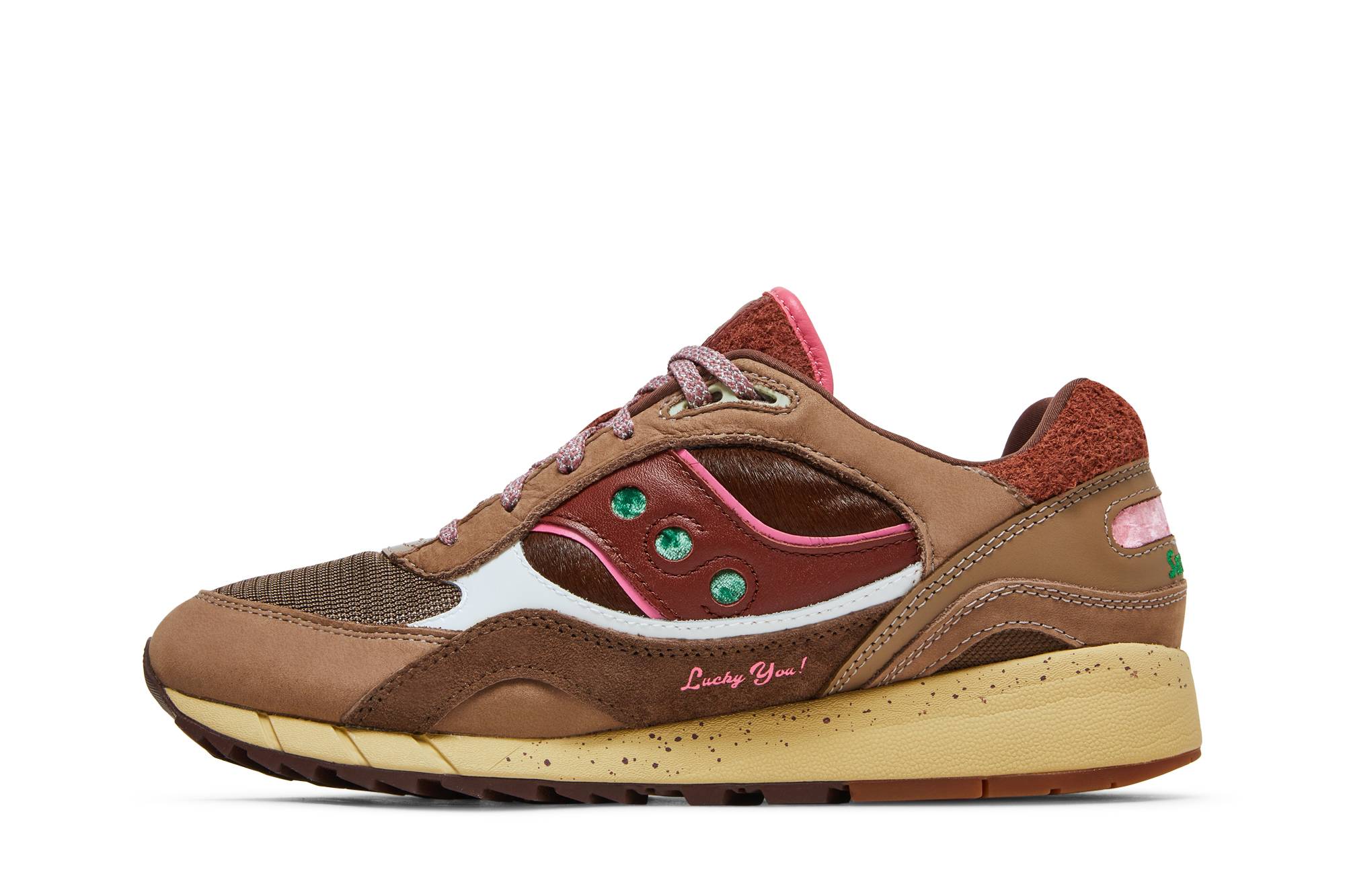 Lookbook Feature x Saucony Shadow 6000 'Galleta de Chocolate' S70607-1