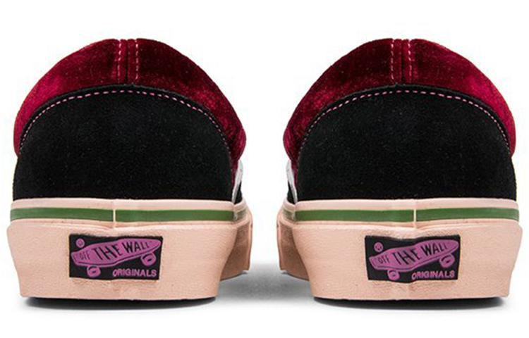 Purchase Feature x Vans Classic Slip-On 'Sinners Club' Kasut Lelaki VN000UDFPTZ