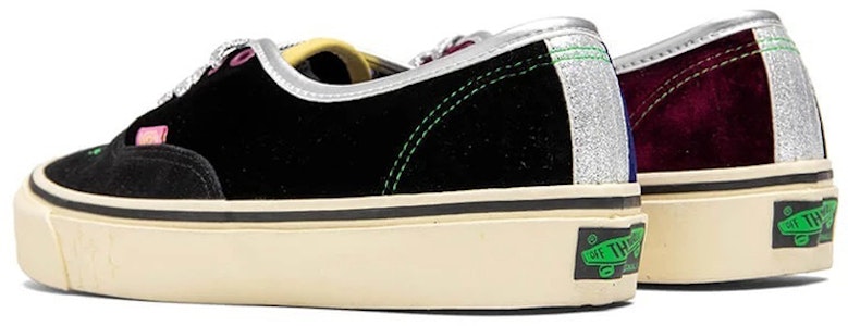 Feature x Vans Vault OG Authentic LX "罪人の集い Part 2" VN0A45JJ03E Shop Feature x Vans Vault OG Authentic LX "罪人の集い Part 2" VN0A45JJ03E