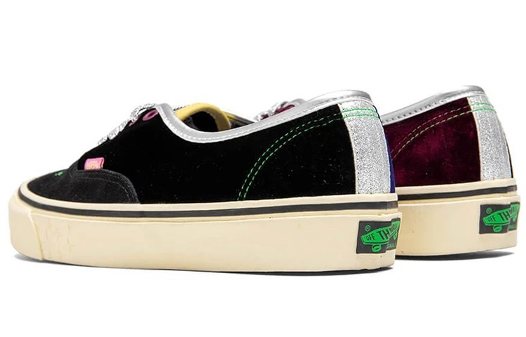 Purchase Feature x Vans Vault OG Authentic LX '罪人俱樂部 - 第二部分' VN0A45JJ03E