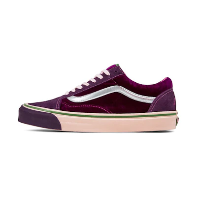 Feature Vans Vault Old Skool LX 'Sinners Club'