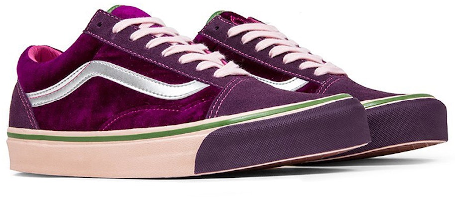 Feature x Vans Vault OG Old Skool LX 'Sinners Club' VN0A36C8PU0 Lookbook Feature x Vans Vault OG Old Skool LX 'Sinners Club' VN0A36C8PU0